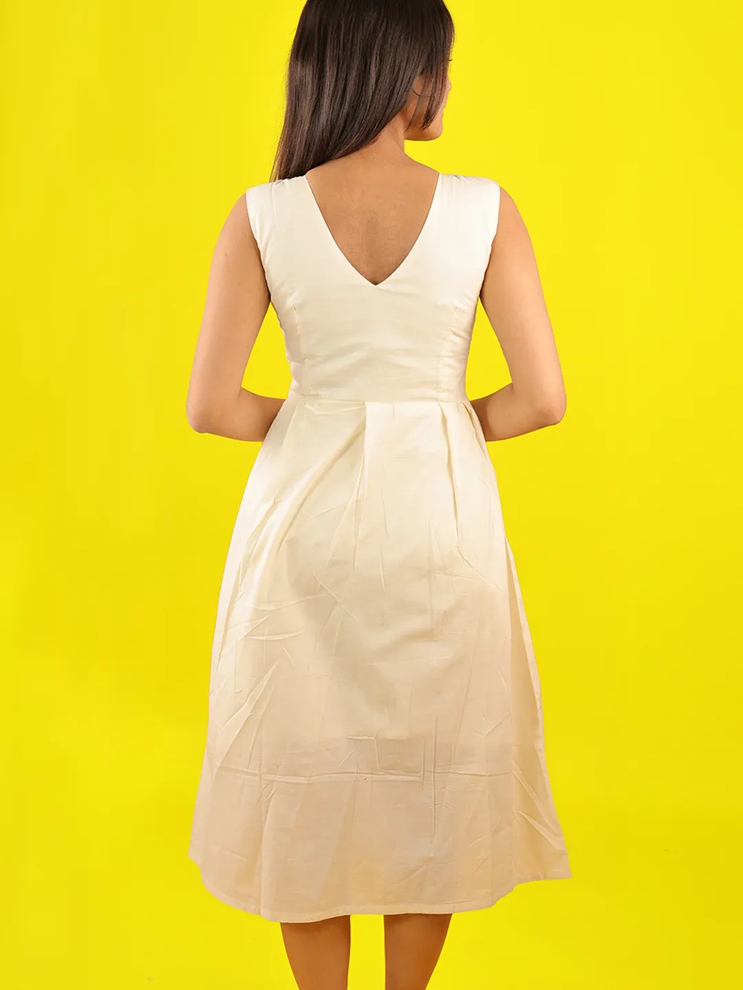 Off White Wings And Lens Pleated Dress