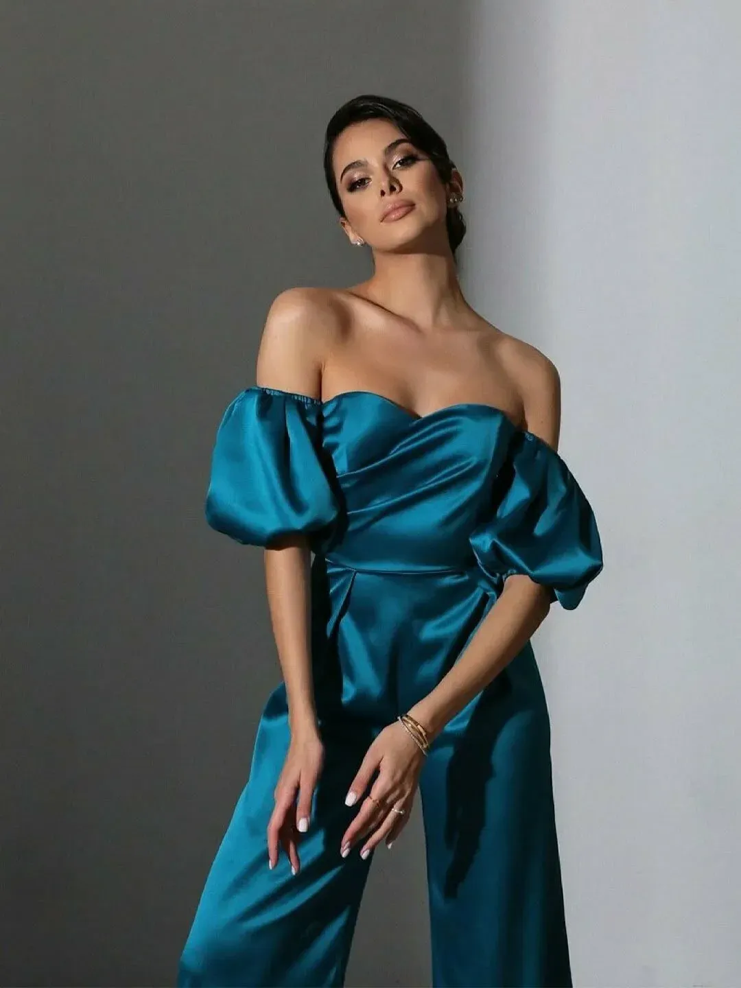 Solid Sweetheart Neck Jumpsuit